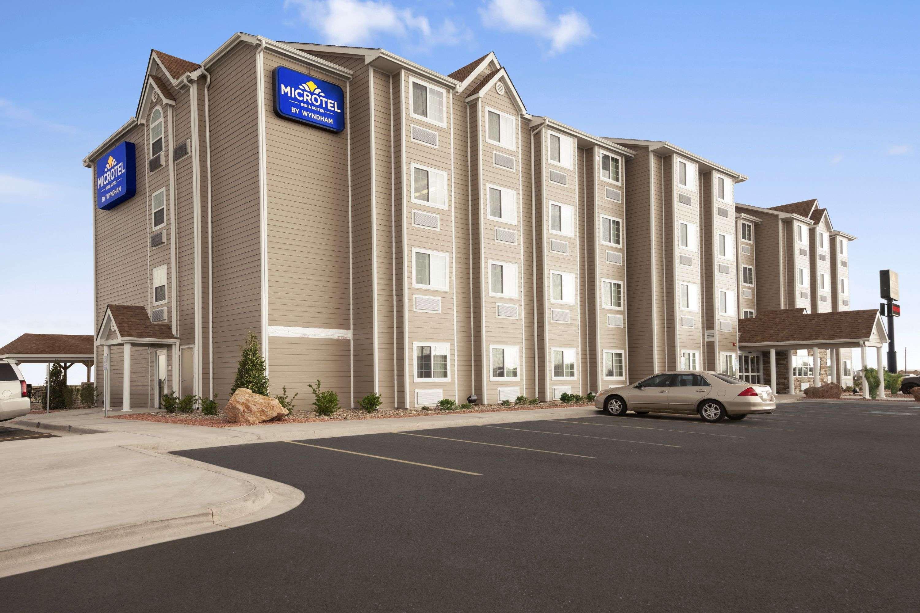 Microtel Inn And Suites Pecos Esterno foto