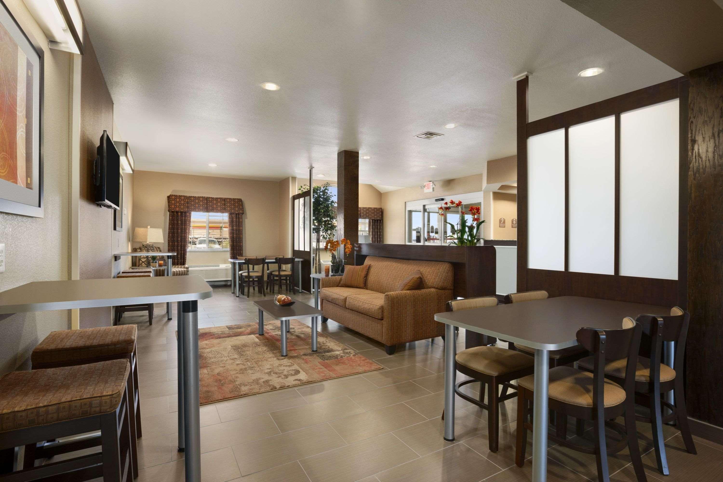 Microtel Inn And Suites Pecos Esterno foto